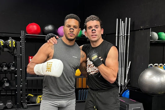 Descubre los beneficios de las tiras nasales: respira mejor, rinde más